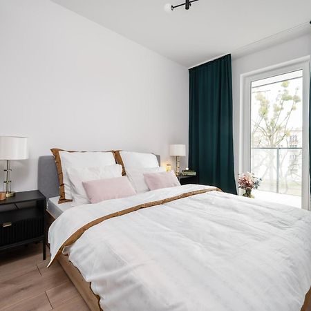 Manufaktura Residence - Apartamenty Prestiz Z Garazem Podziemnym I Dwoma Lazienkami Łódź Esterno foto