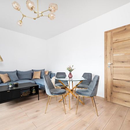 Manufaktura Residence - Apartamenty Prestiz Z Garazem Podziemnym I Dwoma Lazienkami Łódź Esterno foto