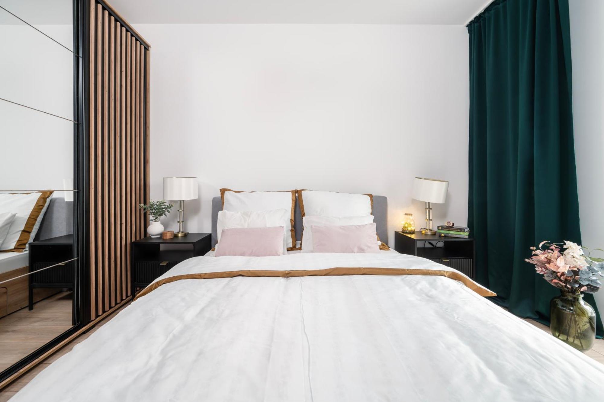 Manufaktura Residence - Apartamenty Prestiz Z Garazem Podziemnym I Dwoma Lazienkami Łódź Esterno foto