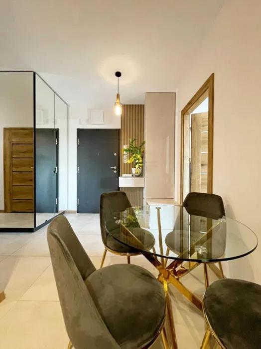 Manufaktura Residence - Apartamenty Prestiz Z Garazem Podziemnym I Dwoma Lazienkami Łódź Esterno foto